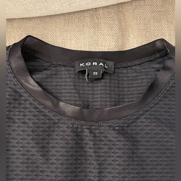 Koral black workout tank - Picture 3 of 3